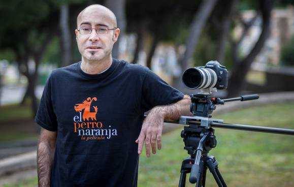 Angel Puado, El Perro Naranja