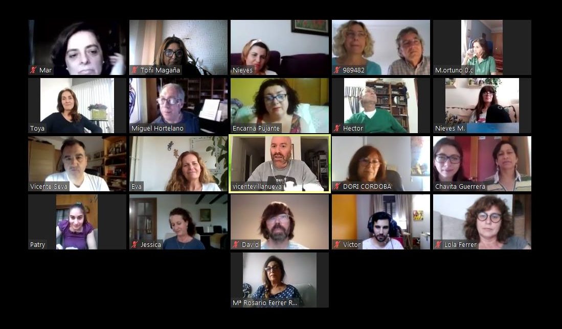 Tertulia Online con Vicente Villanueva, director de Nacida Para Ganar